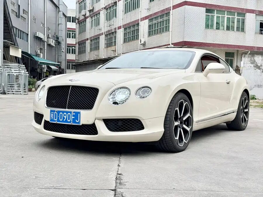 Bentley Continental, 2013 — фото продавца с che168