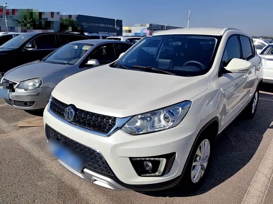 BAIC Senova X35, 2018 — фото продавца с che168