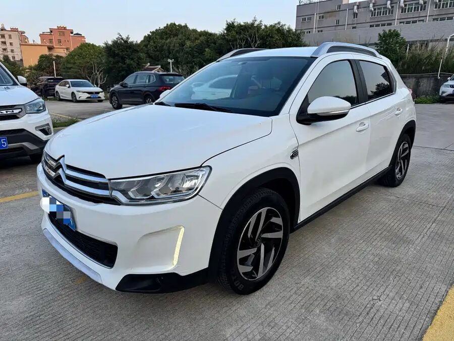Citroen C3-XR, 2015 — фото продавца с che168