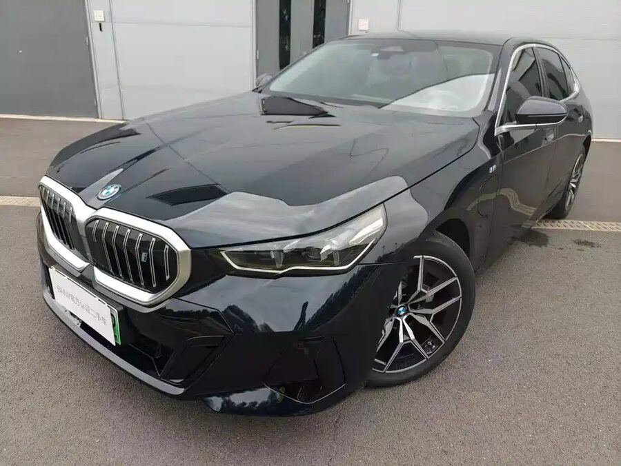 BMW i5, 2025 — фото продавца с che168