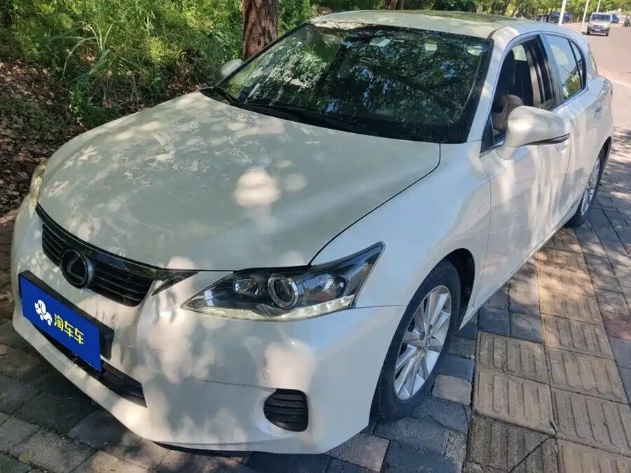 Lexus CT, 2012 — фото продавца с che168