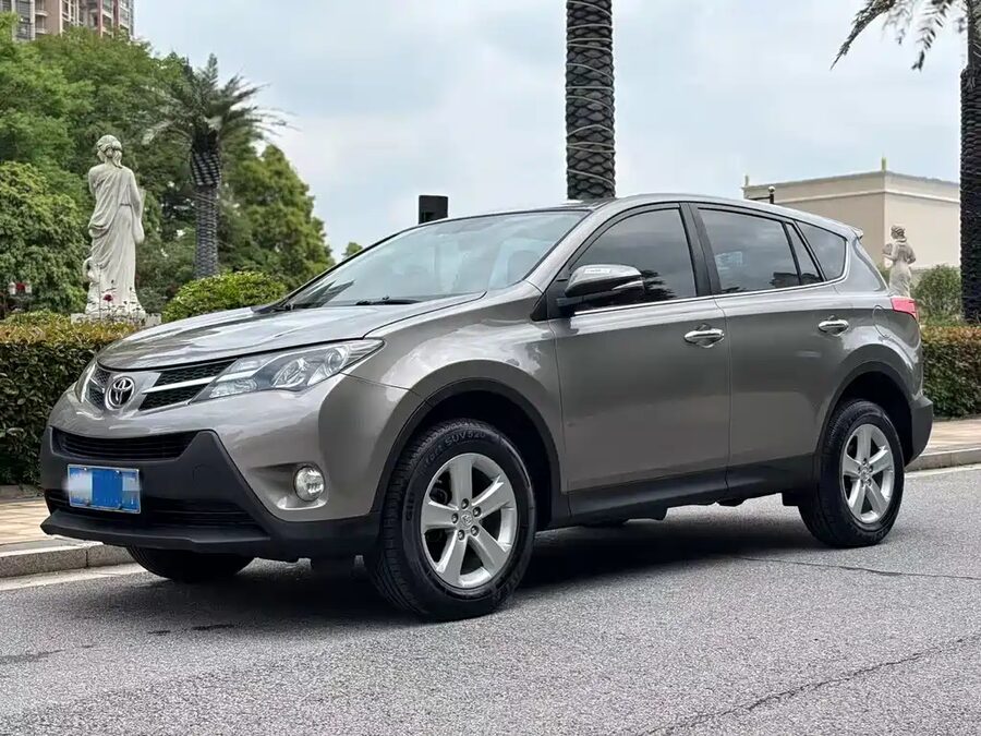 Toyota RAV4, 2014 — фото продавца с che168