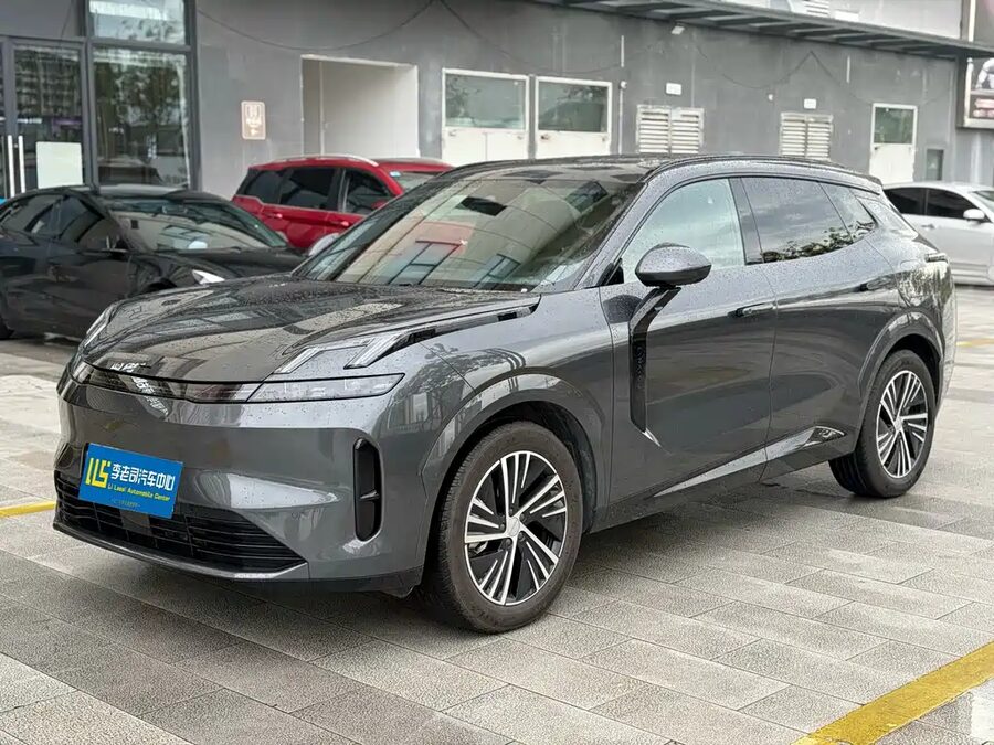 Lynk & Co 08 EM-P, 2024 — фото продавца с che168