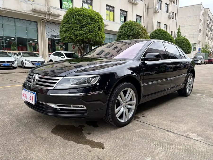 Volkswagen Phaeton, 2012 — фото продавца с che168