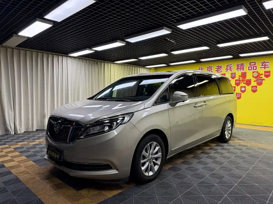 Buick GL8, 2018 — фото продавца с che168