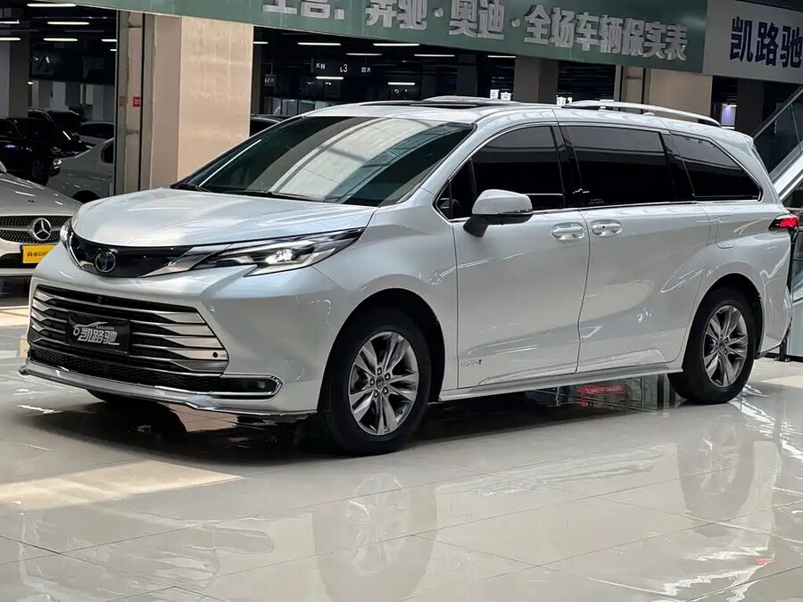 Toyota Sienna, 2024 — фото продавца с che168