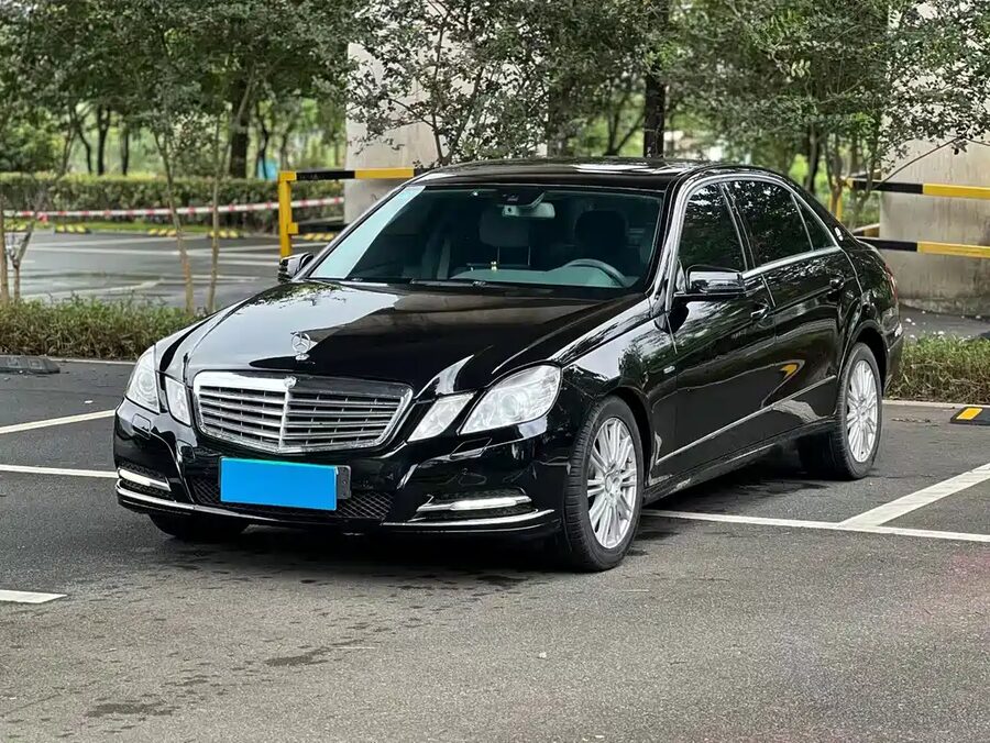 Mercedes-Benz E-Class, 2011 — фото продавца с che168