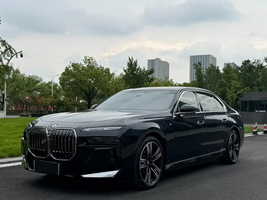 BMW i7, 2024 — фото продавца с che168