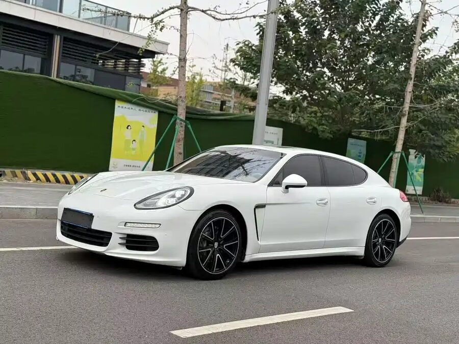 Porsche Panamera, 2015 — фото продавца с che168