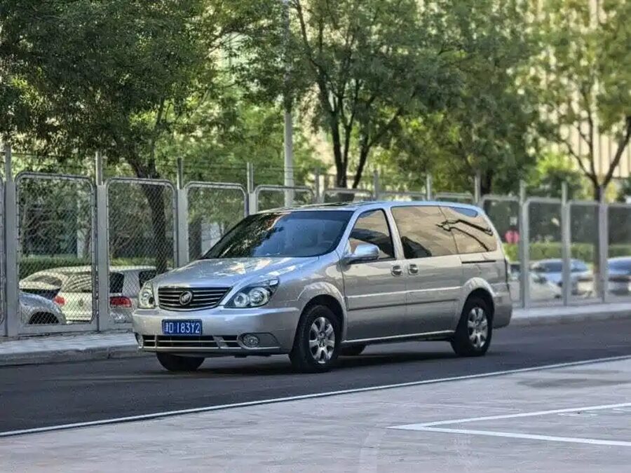 Buick GL8, 2010 — фото продавца с che168