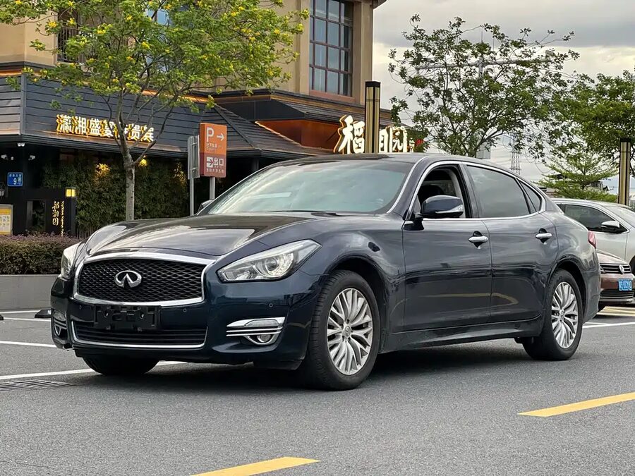 Infiniti Q70, 2019 — фото продавца с che168