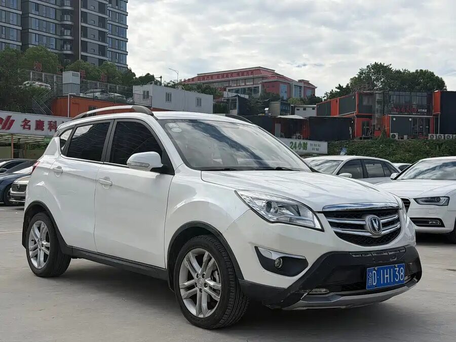 Changan CS35, 2016 — фото продавца с che168