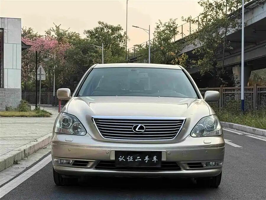 Lexus LS, 2005 — фото продавца с che168