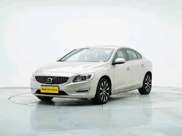Volvo S60, 2018 — фото продавца с che168