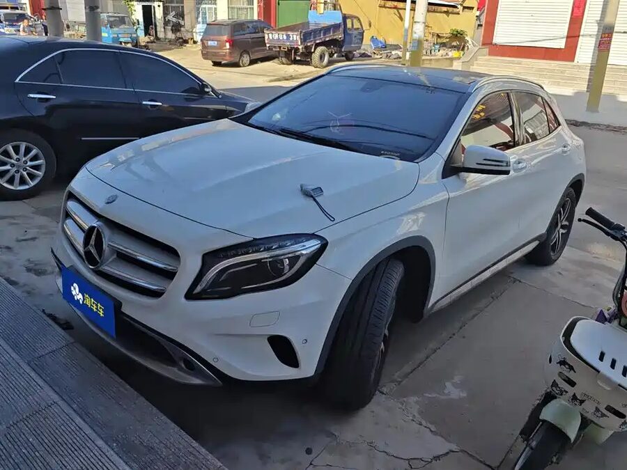 Mercedes-Benz GLA, 2015 — фото продавца с che168
