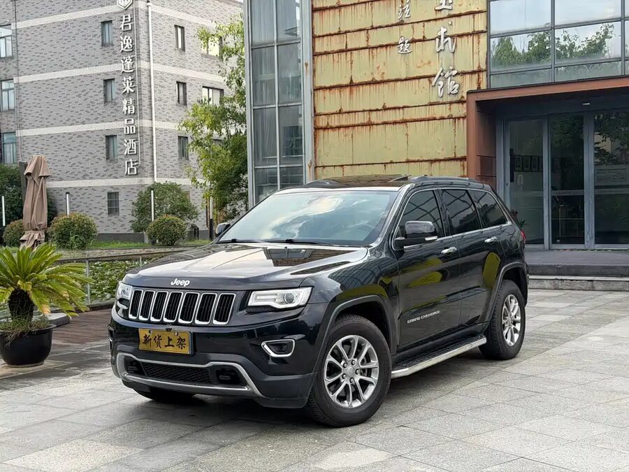 Jeep Grand Cherokee (Import), 2014 — фото продавца с che168