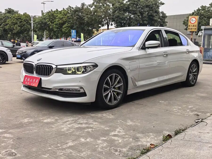 BMW 5 Series New Energy, 2018 — фото продавца с che168