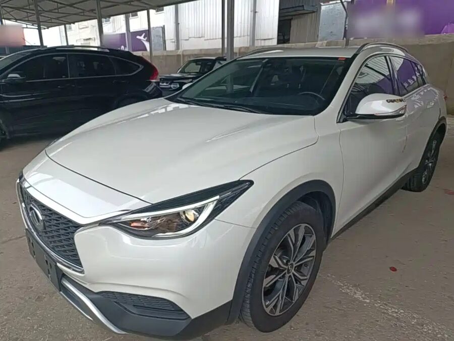 Infiniti QX30, 2018 — фото продавца с che168