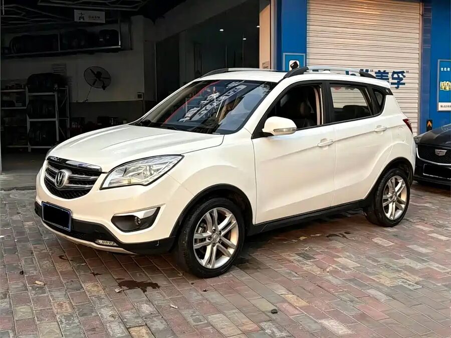 Changan CS35, 2015 — фото продавца с che168
