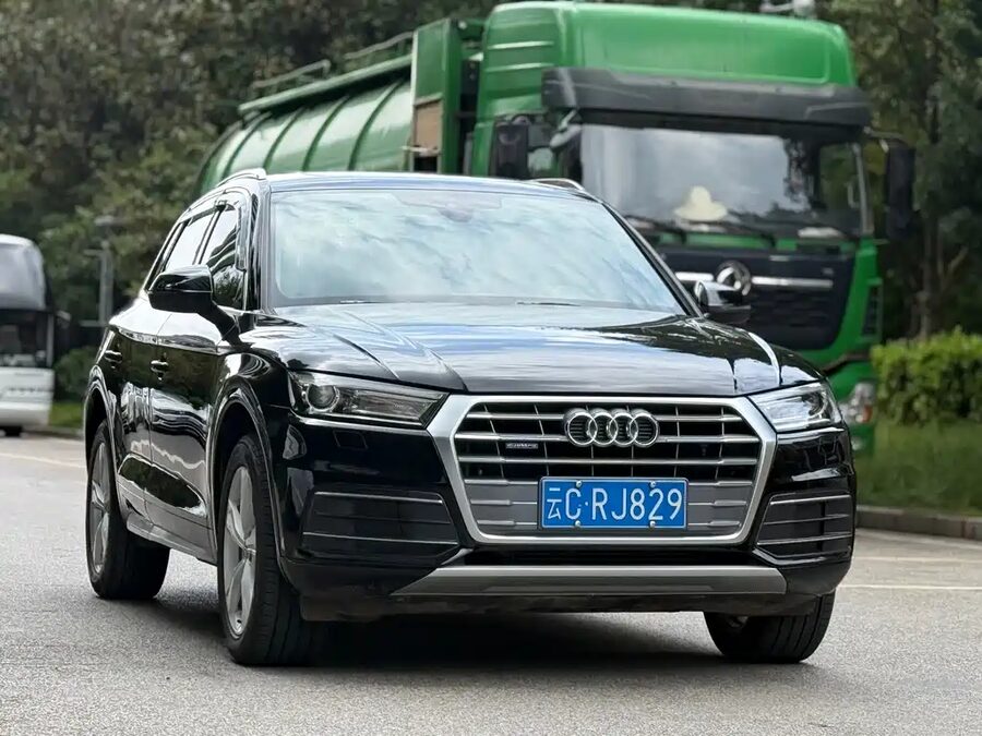 Audi Q5L, 2019 — фото продавца с che168