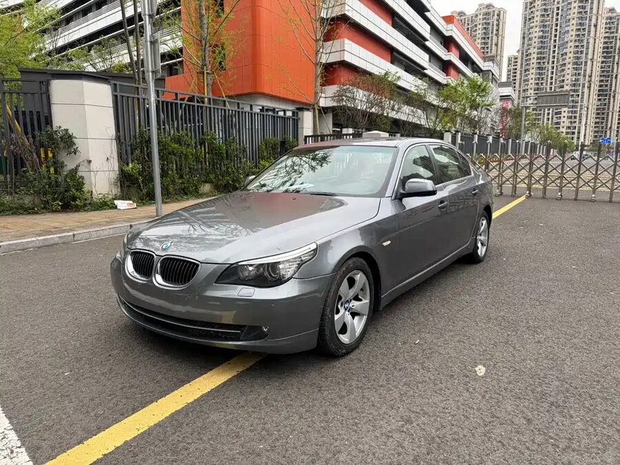 BMW 5 Series, 2010 — фото продавца с che168