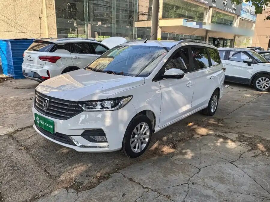 Baojun 360, 2019 — фото продавца с che168