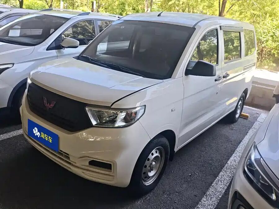 Wuling Hongguang V, 2023 — фото продавца с che168