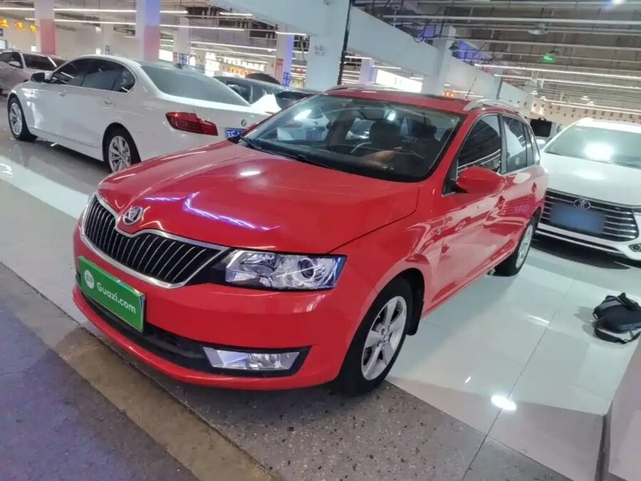 Skoda Rapid Spaceback, 2014 — фото продавца с che168