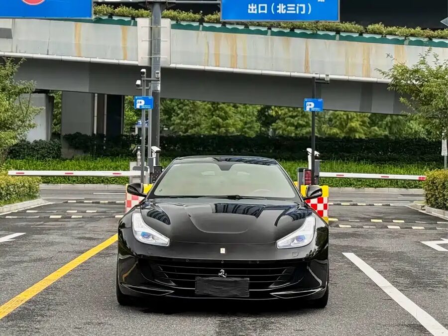 Ferrari GTC4Lusso, 2019 — фото продавца с che168