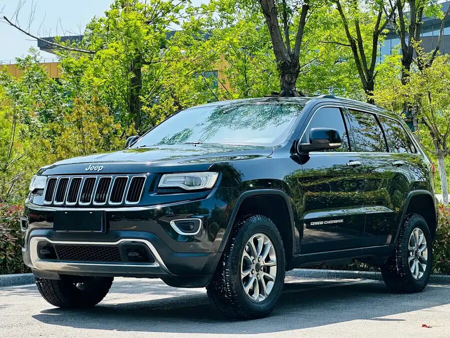 Jeep Grand Cherokee (Import), 2014 — фото продавца с che168