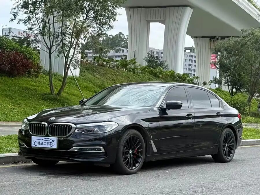 BMW 5 Series New Energy, 2019 — фото продавца с che168