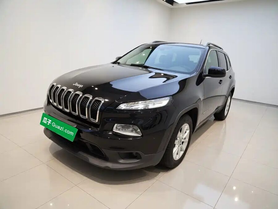 Jeep Cherokee, 2017 — фото продавца с che168
