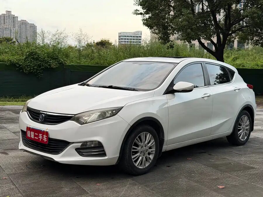 Changan Eado XT, 2014 — фото продавца с che168