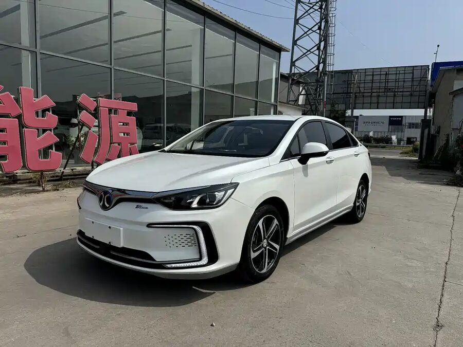 BAIC EU5, 2019 — фото продавца с che168