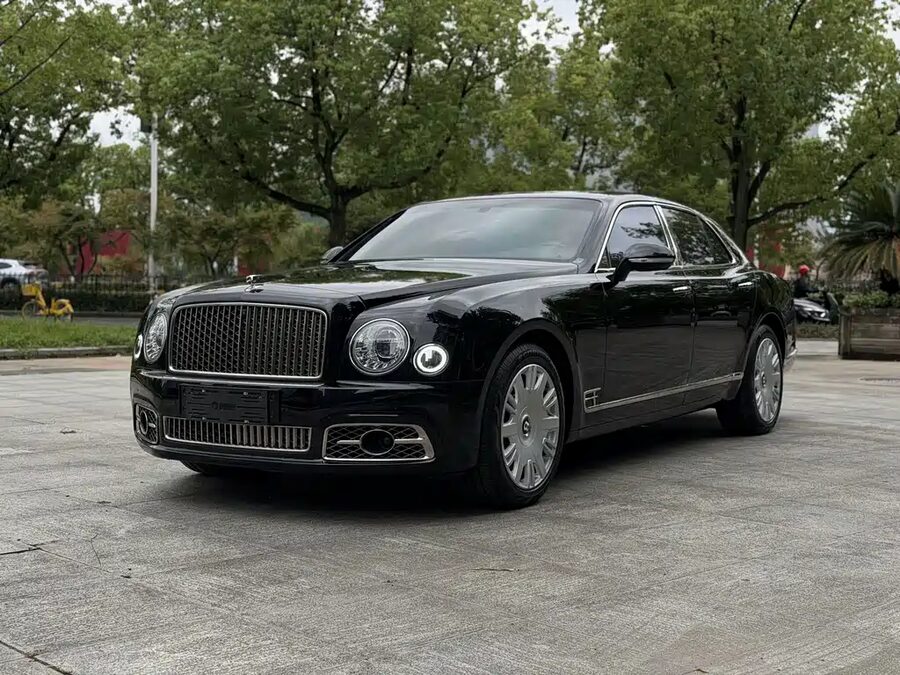 Bentley Mulsanne, 2018 — фото продавца с che168