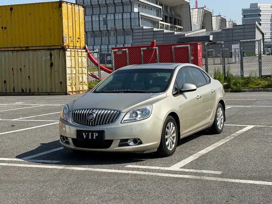Buick Excelle, 2015 — фото продавца с che168