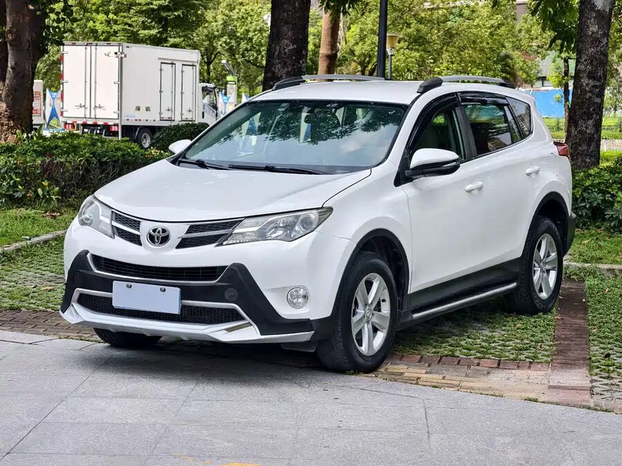 Toyota RAV4, 2014 — фото продавца с che168