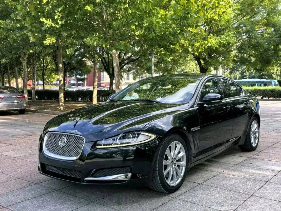 Jaguar XF, 2012 — фото продавца с che168
