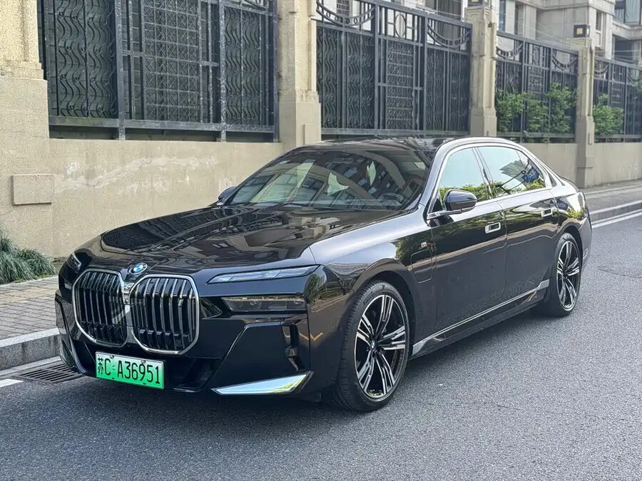 BMW i7, 2023 — фото продавца с che168