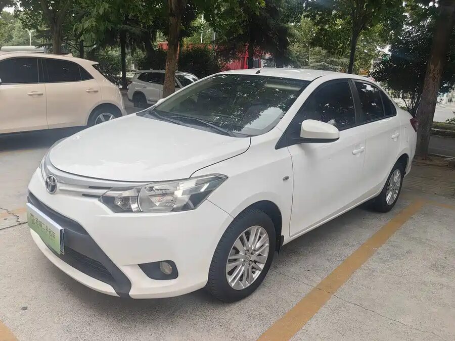 Toyota Vios, 2015 — фото продавца с che168