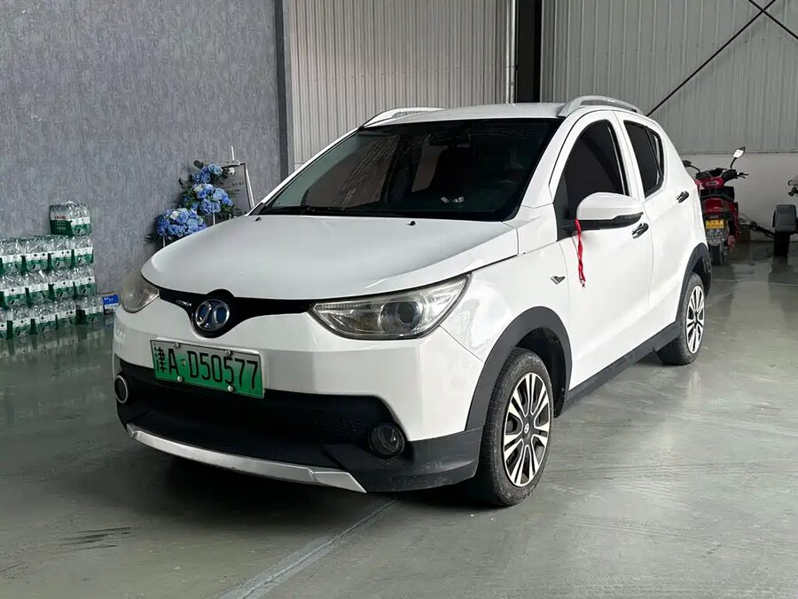 BAIC New Energy EC, 2018 — фото продавца с che168