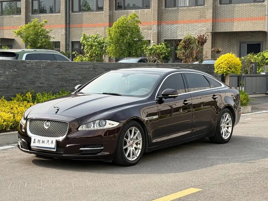 Jaguar XJ, 2013 — фото продавца с che168