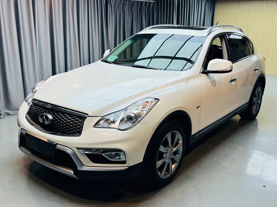 Infiniti QX50, 2017 — фото продавца с che168