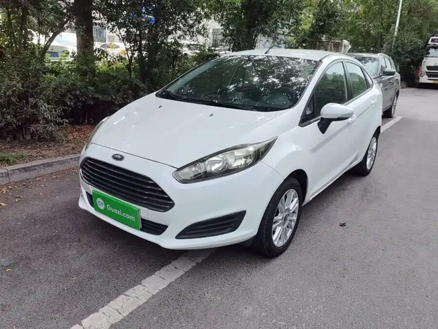 Ford Fiesta, 2015 — фото продавца с che168