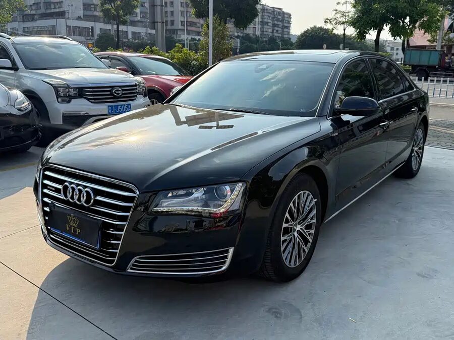 Audi A8, 2012 — фото продавца с che168