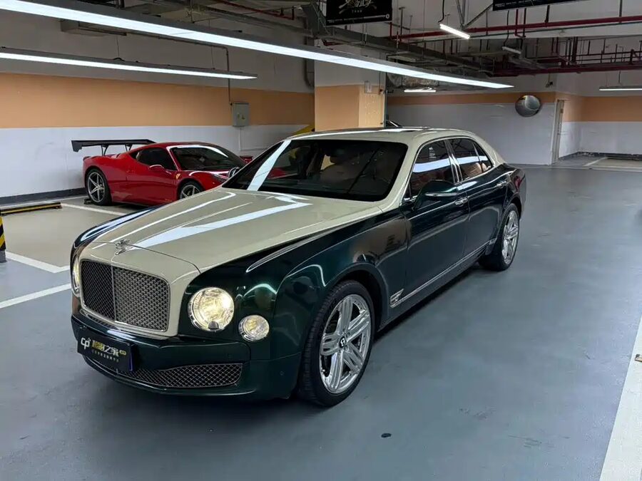 Bentley Mulsanne, 2014 — фото продавца с che168