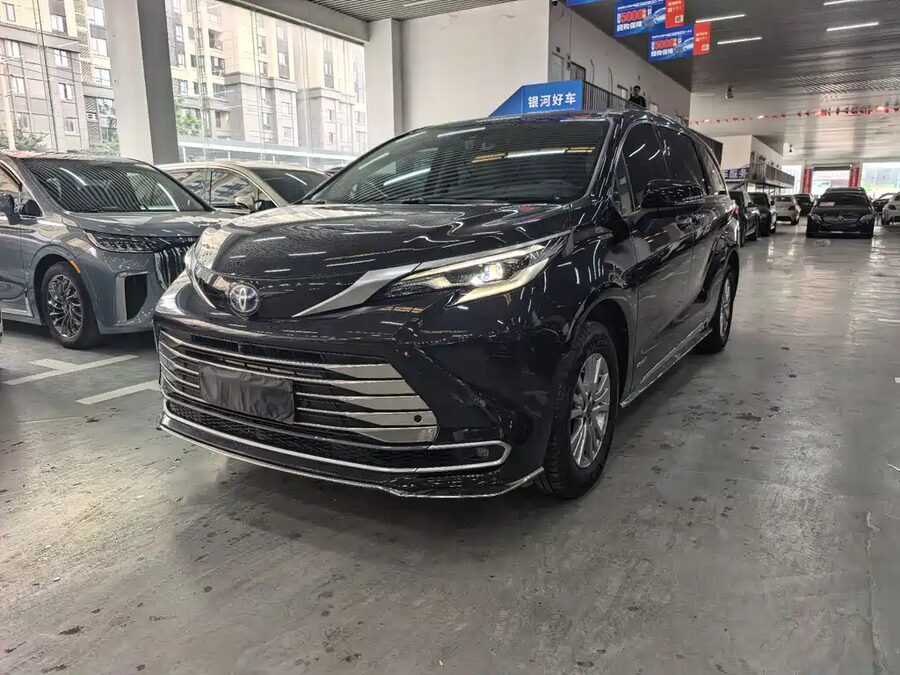 Toyota Sienna, 2022 — фото продавца с che168