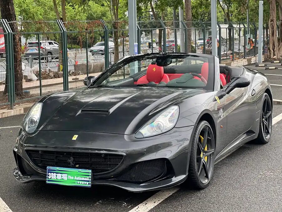 Ferrari California T, 2013 — фото продавца с che168
