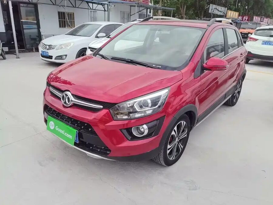 BAIC Senova X25, 2018 — фото продавца с che168