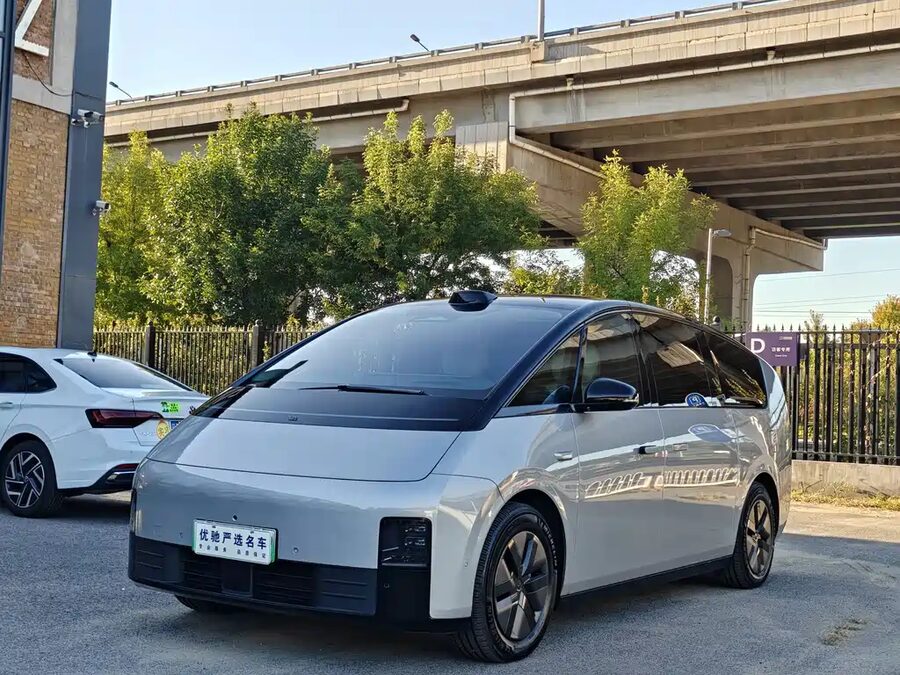 Li Auto Li MEGA, 2024 — фото продавца с che168